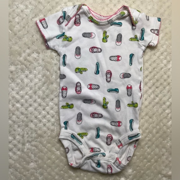 Just One You By Carters Shoe Pattern Body Suit 3 Months 3M - Picture 1 of 3